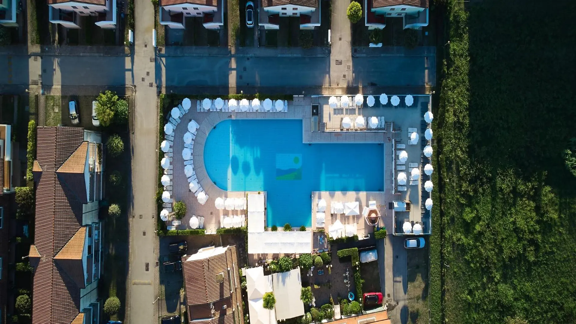 Apartment In A Residence With Pool In Rosolina Rosolina Mare